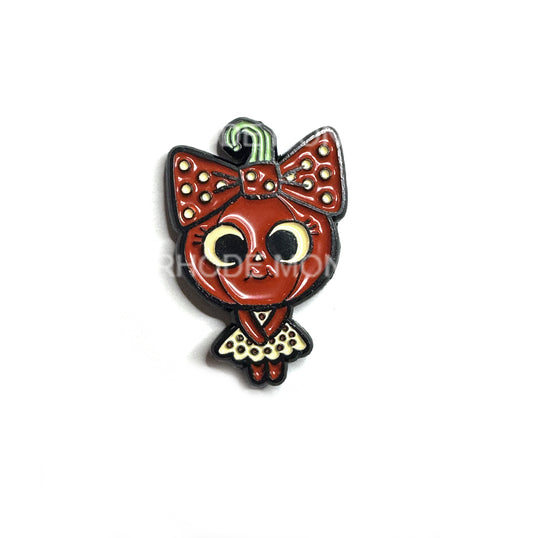 New for SDCC 2025! Enamel Pin: Bow Punkin